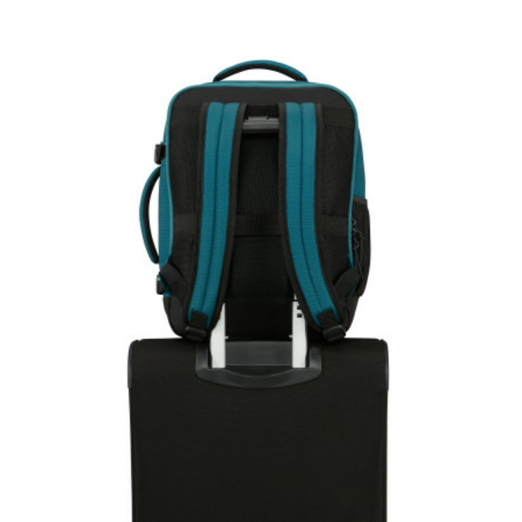 American Tourister WizzAir méretű fedélzeti táska 40x30x20 cm TAKE2CABIN
