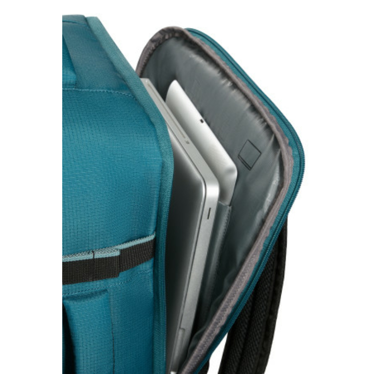 American Tourister WizzAir méretű fedélzeti táska 40x30x20 cm TAKE2CABIN