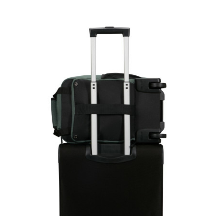 American Tourister WizzAir méretű fedélzeti táska Kerekekkel 40x25x20 cm TAKE2CABIN