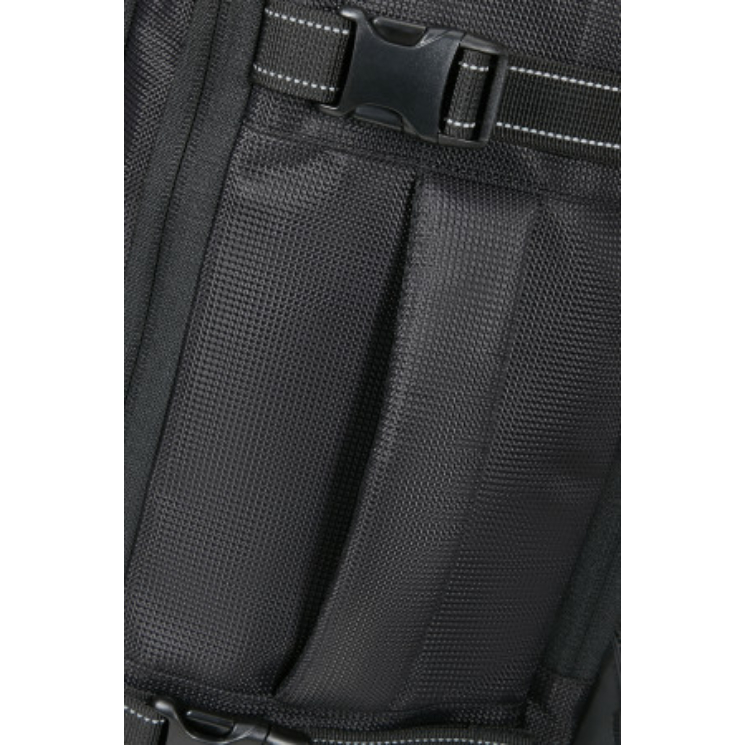 American Tourister WizzAir méretű fedélzeti táska 40x30x20 cm TAKE2CABIN PRO