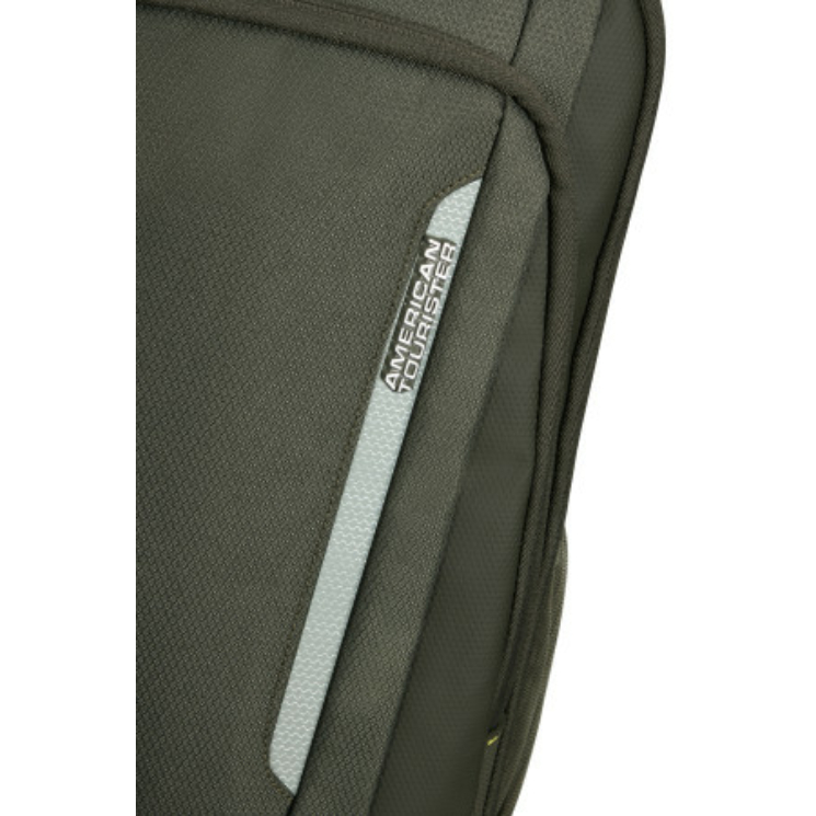 American Tourister WizzAir méretű fedélzeti táska 40x30x20 cm WANDERLITE