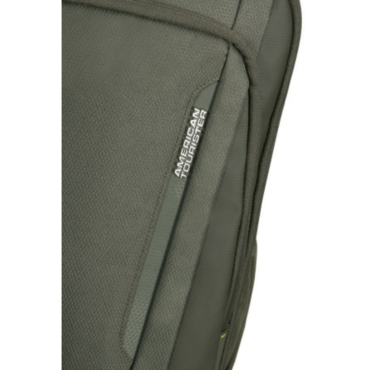 American Tourister WizzAir méretű fedélzeti táska 40x30x20 cm WANDERLITE
