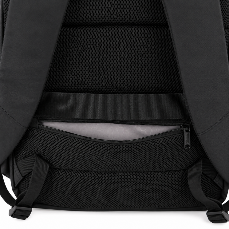 Bővíthető fekete laptoptartós hátizsák USB töltővel – utazáshoz, munkába és iskolába