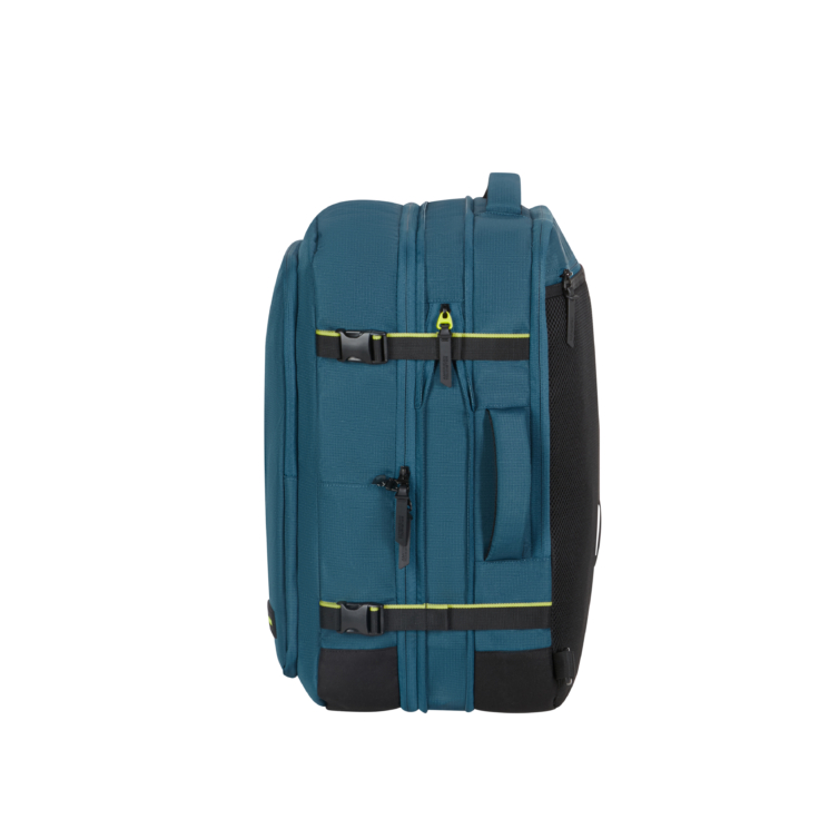 Többfunkciós American Tourister TAKE2CABIN WizzAir-Ryanair méret 55x40x20 cm 