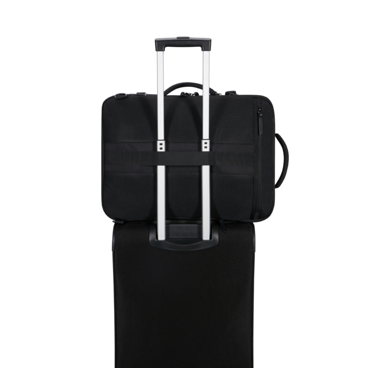Többfunkciós American Tourister TAKE2CABIN WizzAir-Ryanair méret 55x40x20 cm 