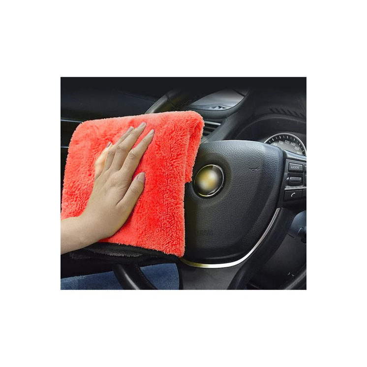NAGY AUTÓ TISZTÍTÓ KÉSZLET / AJÁNDÉKÖTLET