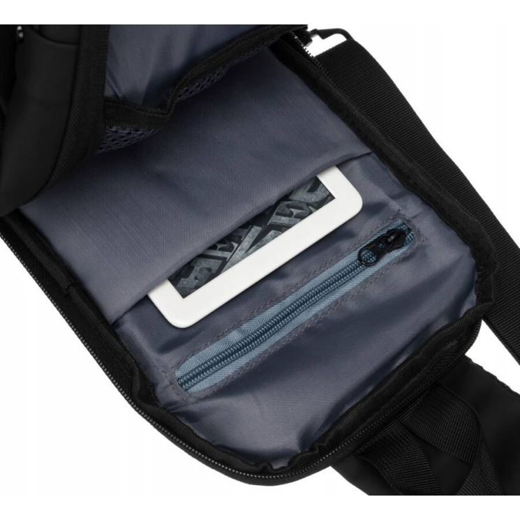 Peterson Testtáska USB csatlakozóval