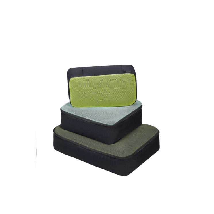 Samsonite RESTACKD SPINNER 75/28 EXP Ajándék bőröndrendezővel
