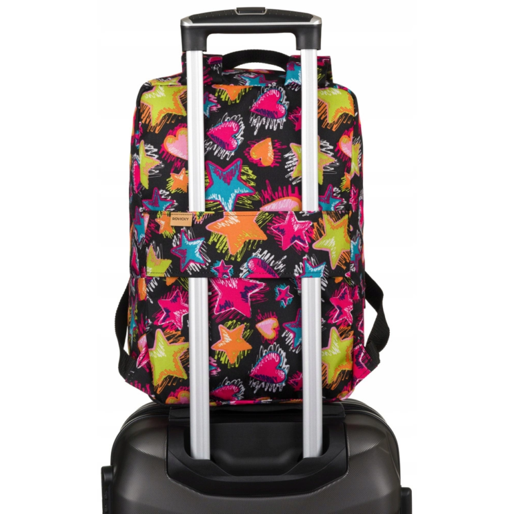 Peterson Fedélzeti hátizsák Ryanair fedélzeti ingyenes méret 40 x 20 x 25 cm