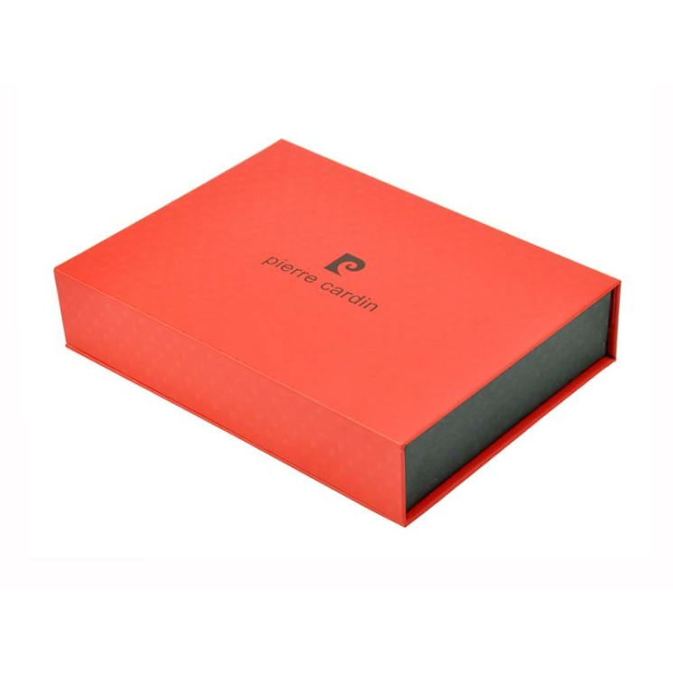 Pierre Cardin Doboz
