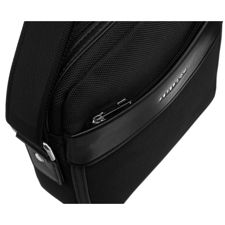 Mindennapi férfi crossbody táska - Peterson
