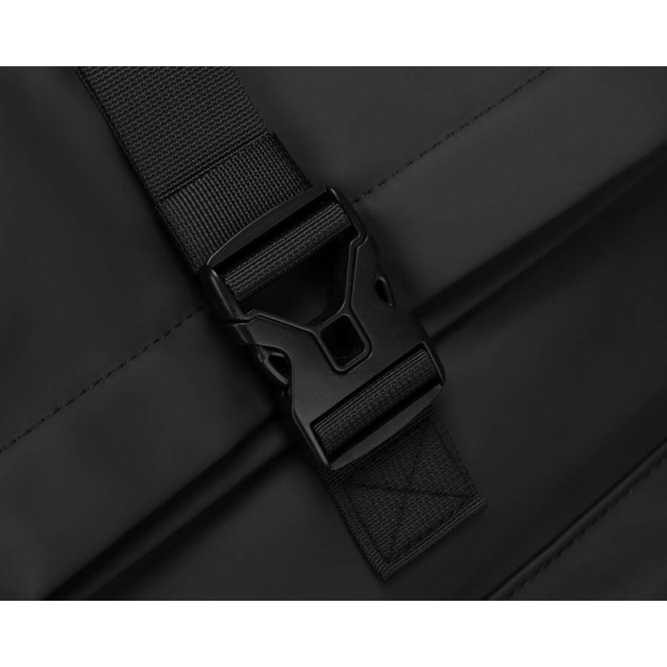 Vízálló többzsebes laptoptartós hátizsák külső zsebekkel