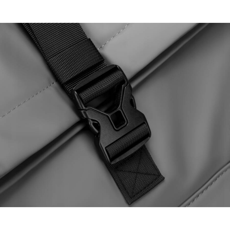 Vízálló többzsebes laptoptartós hátizsák külső zsebekkel