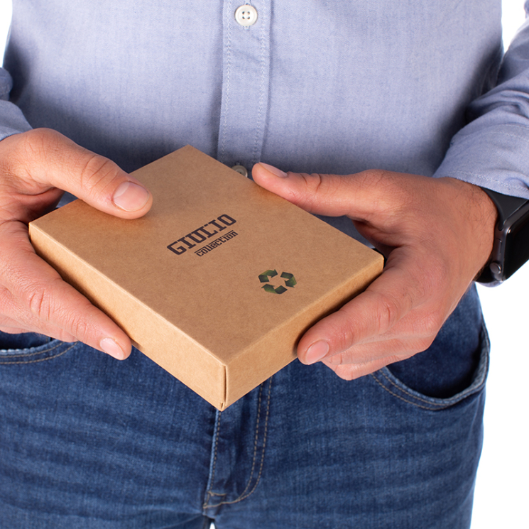 Vadász pénztárca bőr díszdobozban RFID rendszerrel szarvas mintával