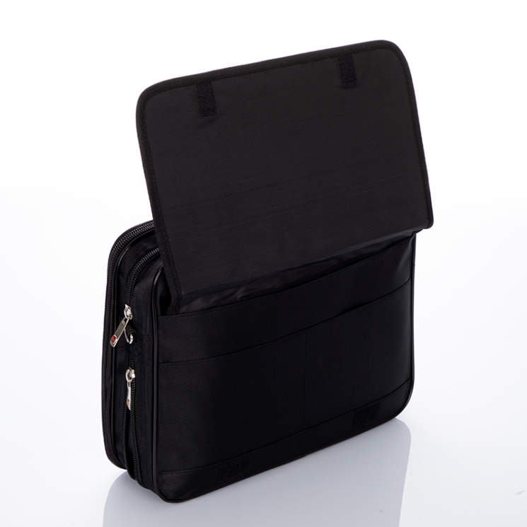 Fekete üzleti táska laptoptartóval 3181