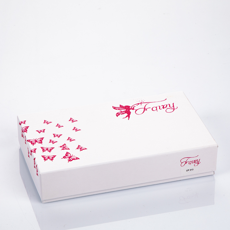 Fairy valódi bőr pénztárca fekete színben RFID rendszerrel díszdobozban