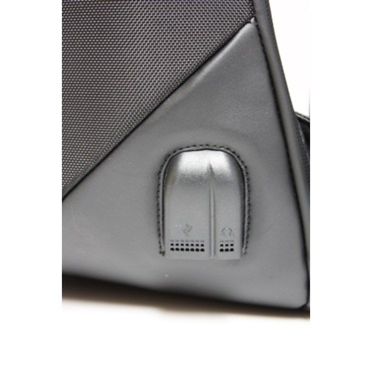 Vogart lopásbiztos laptophátizsák M-23323