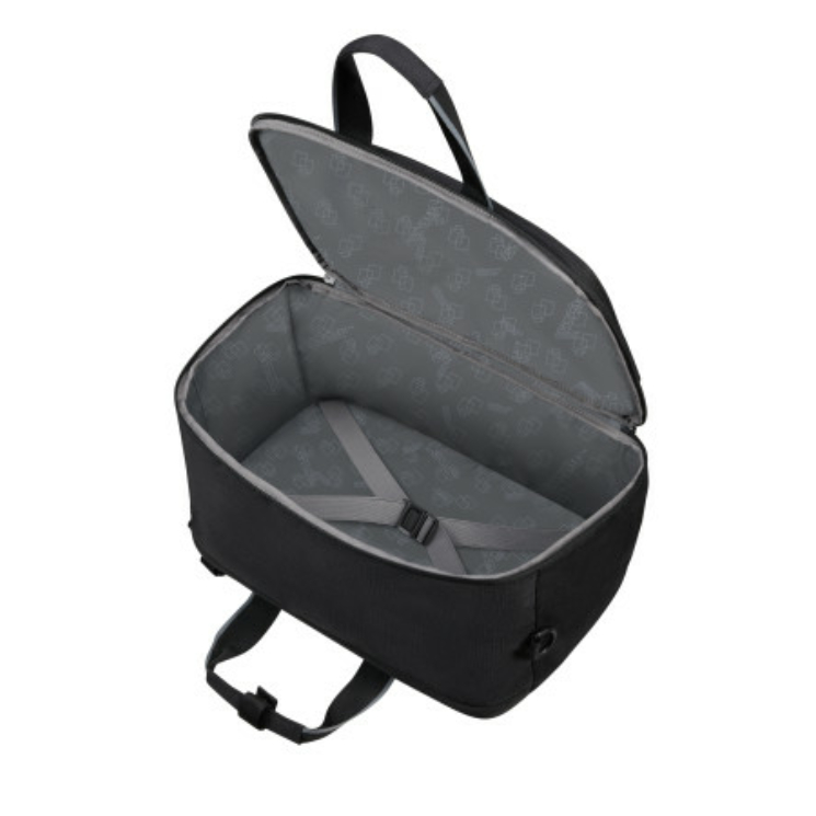 3 - Funkciós Fedélzeti táska  Fekete színben 40 x 25 x 20 American Tourister TAKE2CABIN