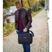 Fekete üzleti táska laptoptartóval 