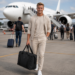 Bőrönd méretű fekete utazótáska/sporttáska 55x40x22 WizzAir elsőbbségi méret