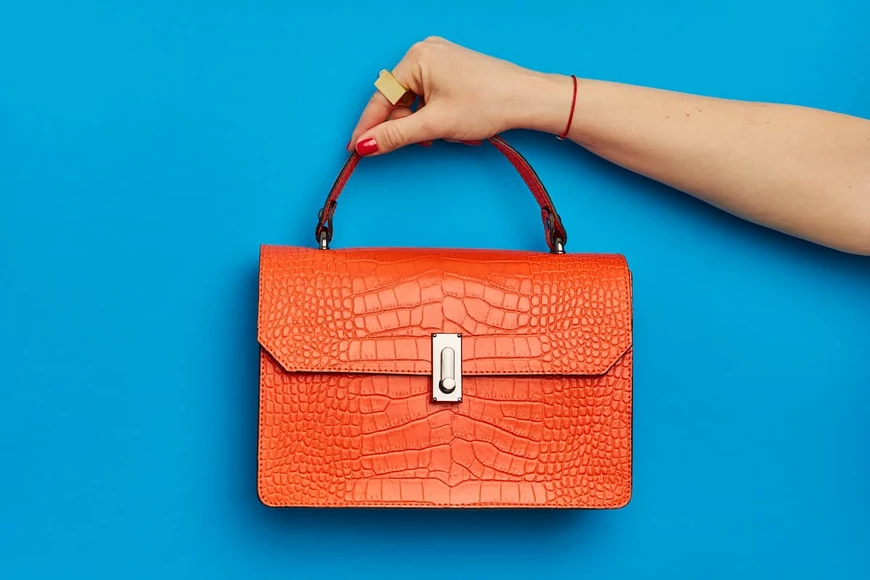 Az "Év színe" a Living Coral. Mutatjuk, mivel viseld!